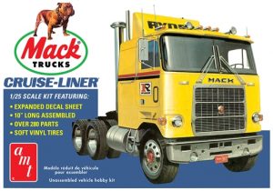 AMT Mack Cruise-Liner Semi Tractor 1:25 Scale Model Kit