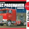 AMT Peterbilt 352 Pacemaker Cabover (Coca Cola) 1:25 Scale Model Kit