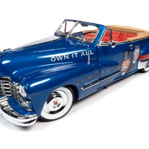 AUTO WORLD MONOPOLY 1947 CADILLAC CONVERTIBLE W/RESIN FIGURE 1:18 SCALE DIECAST
