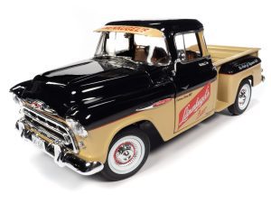 AUTO WORLD 1957 CHEVROLET 3100 STEPSIDE PICKUP TRUCK LEINENKUGLE'S 1:18 SCALE DIECAST