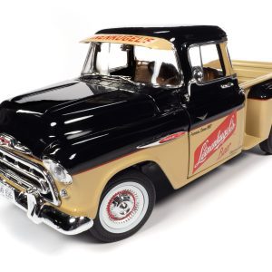 AUTO WORLD 1957 CHEVROLET 3100 STEPSIDE PICKUP TRUCK LEINENKUGLE'S 1:18 SCALE DIECAST