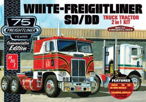 AMT WHITE FREIGHTLINER 2-IN-1 SD-DD CABOVER TRACTOR (75TH ANNIVERSARY) 1:25 SCALE MODEL KIT