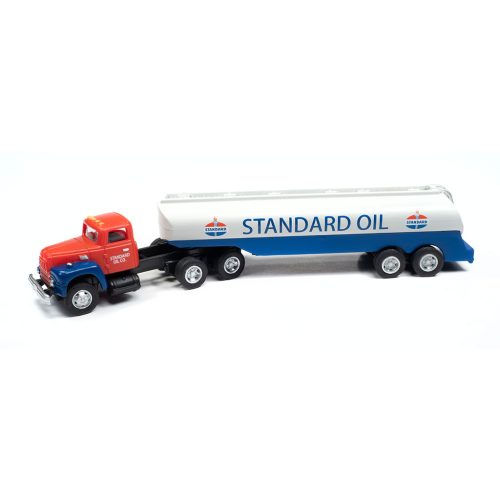 CLASSIC METAL WORKS 1954 IH R-190 TRACTOR W/TANKER TRAILER (STANDARD OIL) 1:87 HO SCALE - Image 2