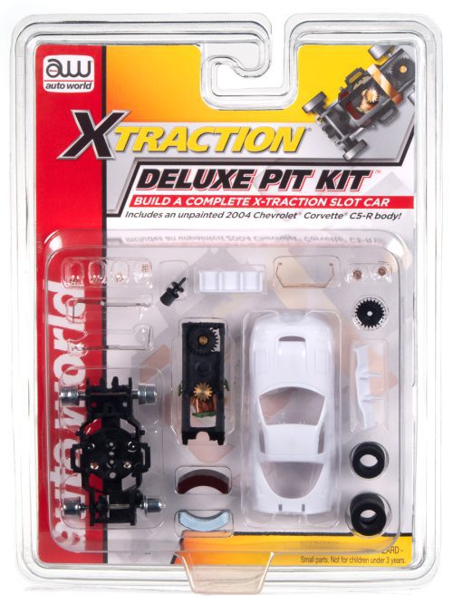 Auto World X-Traction Deluxe Pit Kit (2004 Chevrolet Corvette C5-R Body) HO Scale Slot Car