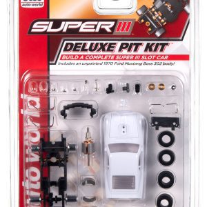 Auto World Super III Deluxe Pit Kit (1970 Ford Boss Mustang Body) HO Scale Slot Car