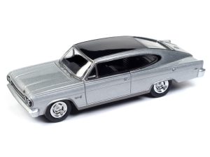 Auto World 1965 AMC Marlin (Silver body color w/ Black Roof & Trunk) 1:64 Diecast