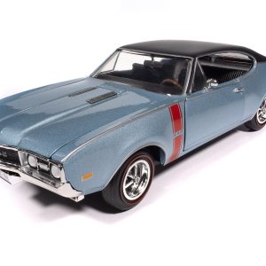 American Muscle 1968 Oldsmobile Holiday Coupe 442 Hemmings Muscle Machines 1:18 Scale Diecast