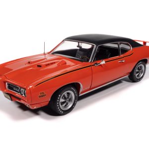 American Muscle 1969 Pontiac GTO Judge Mecum Auctions 1:18 Scale Diecast