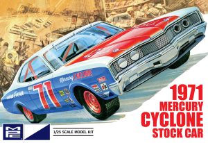 MPC 1971 Mercury Cyclone Stock Car 1:25 Scale Model Kit